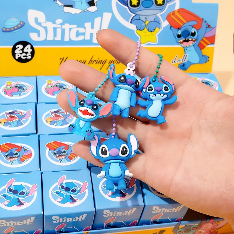 Stitch фигурка-ключодържател в мистериозна кутийка