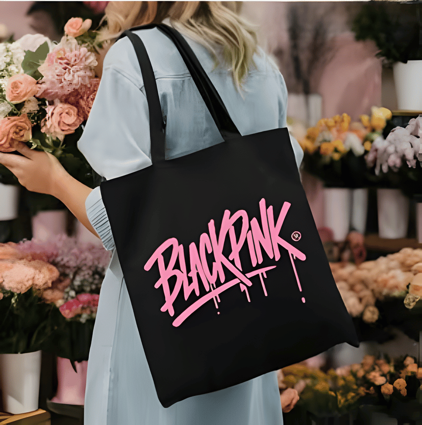 BLACK PINK tote чанта – K-Pop аксесоар за фенове - Лекa, стилнa и удобнa