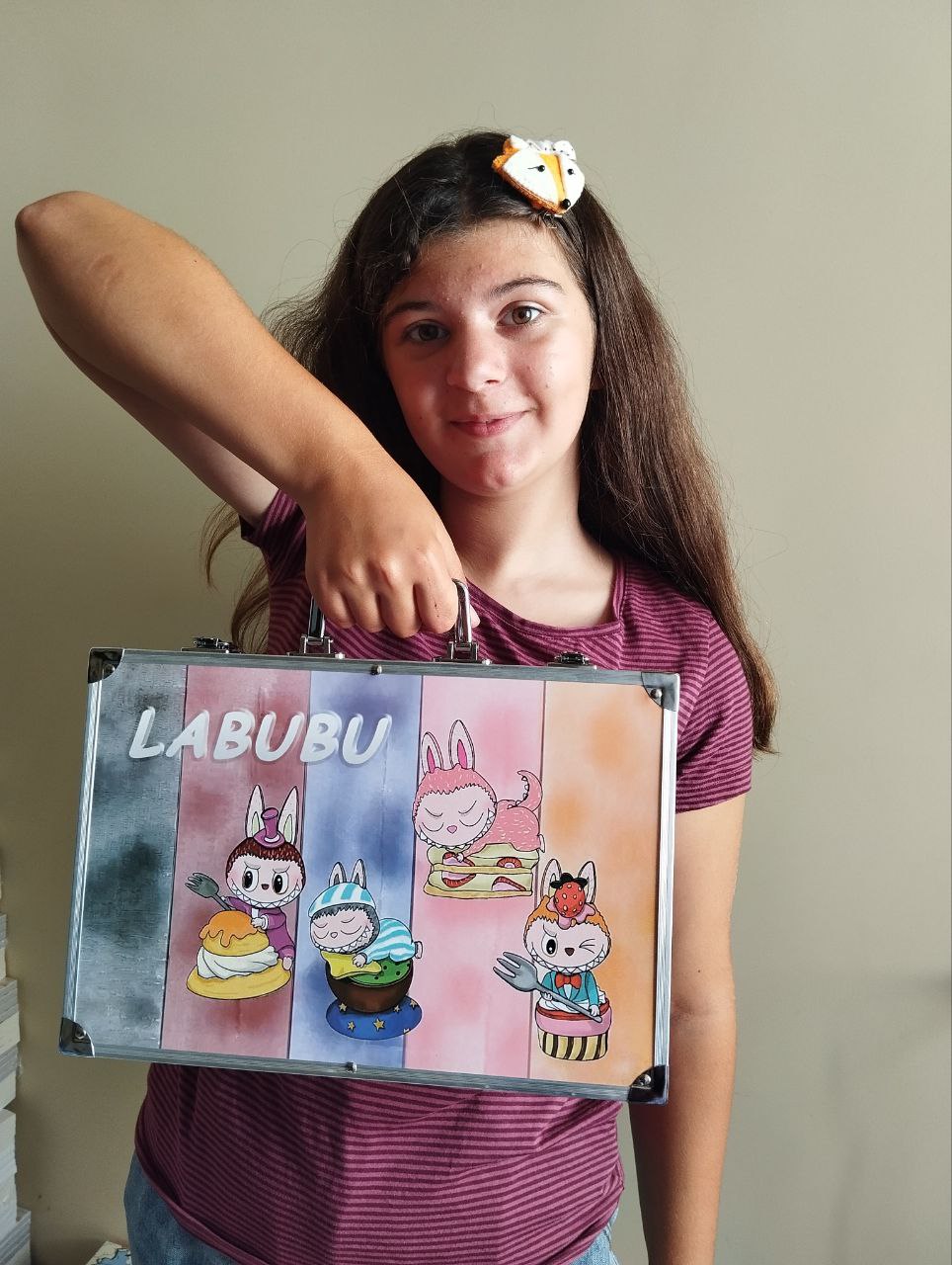 Метално куфарче за рисуване LABUBU - комплект от 106 части