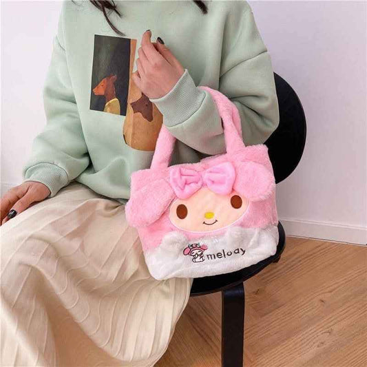 Плюшени чантички със Sanrio герои - Kuromi, My Melody, Cinnamoroll и Pompompurin