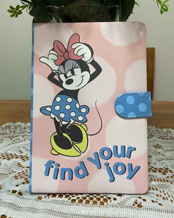 Тефтер Mickey или Minnie Mouse с магнитно закопчаване