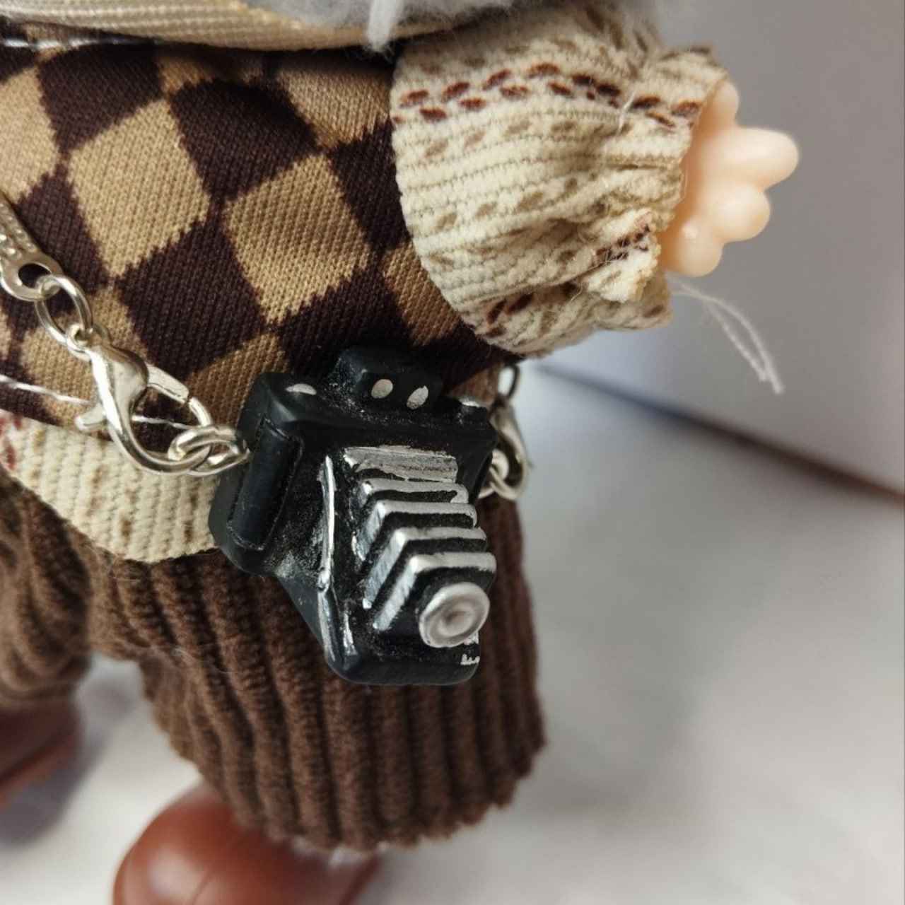 Labubu, готов за подвизи - Едуард III