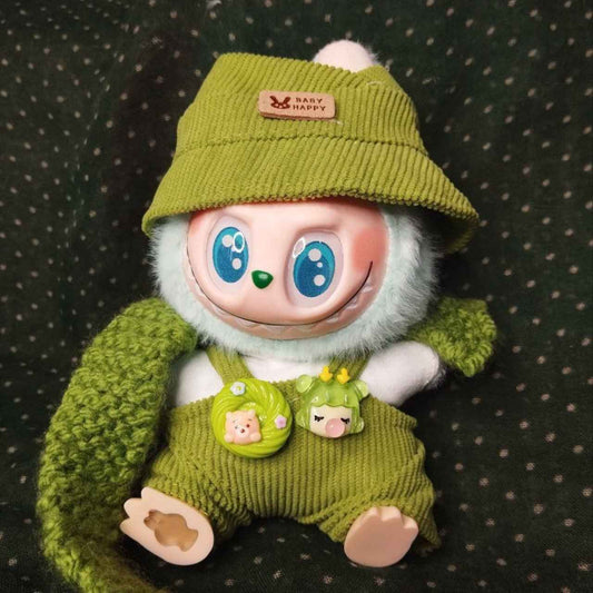 Labubu, готов за подвизи - Грийни