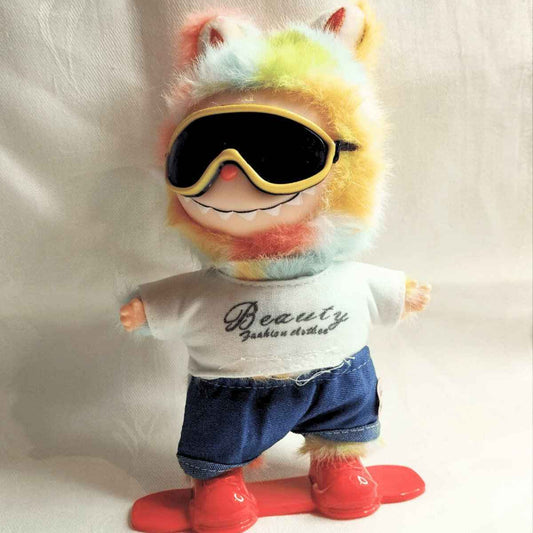 Labubu, готов за планина - Lord of the board