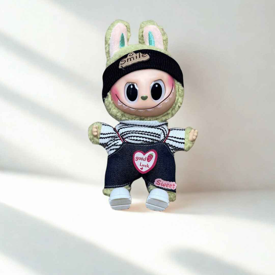 Labubu, готов за подвизи - Кики