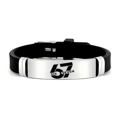 Спортна гривна „67“ от силикон и неръждаема стомана