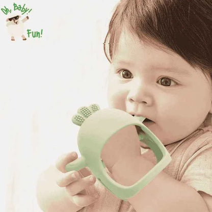 Бебешка силиконова гризалка – облекчава никненето на първите зъбки