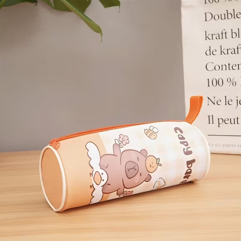 Компактен ученически несесер Капибара – практичен и стилен дизайн