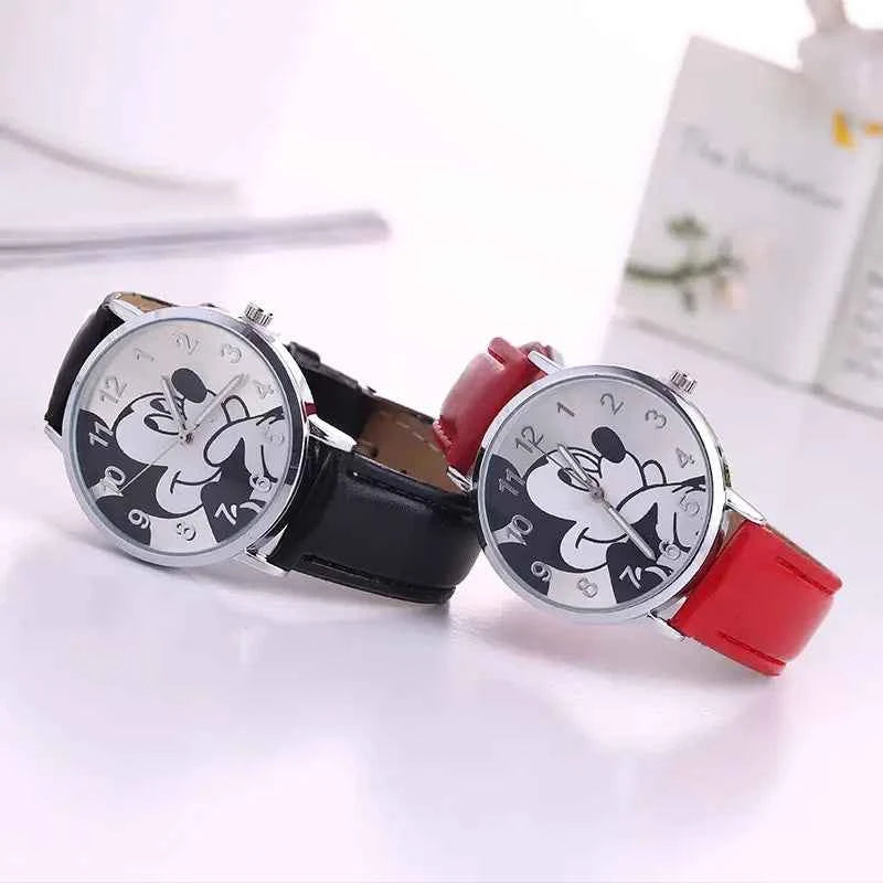 Детски ръчен часовник Mickey Mouse - различни цветове