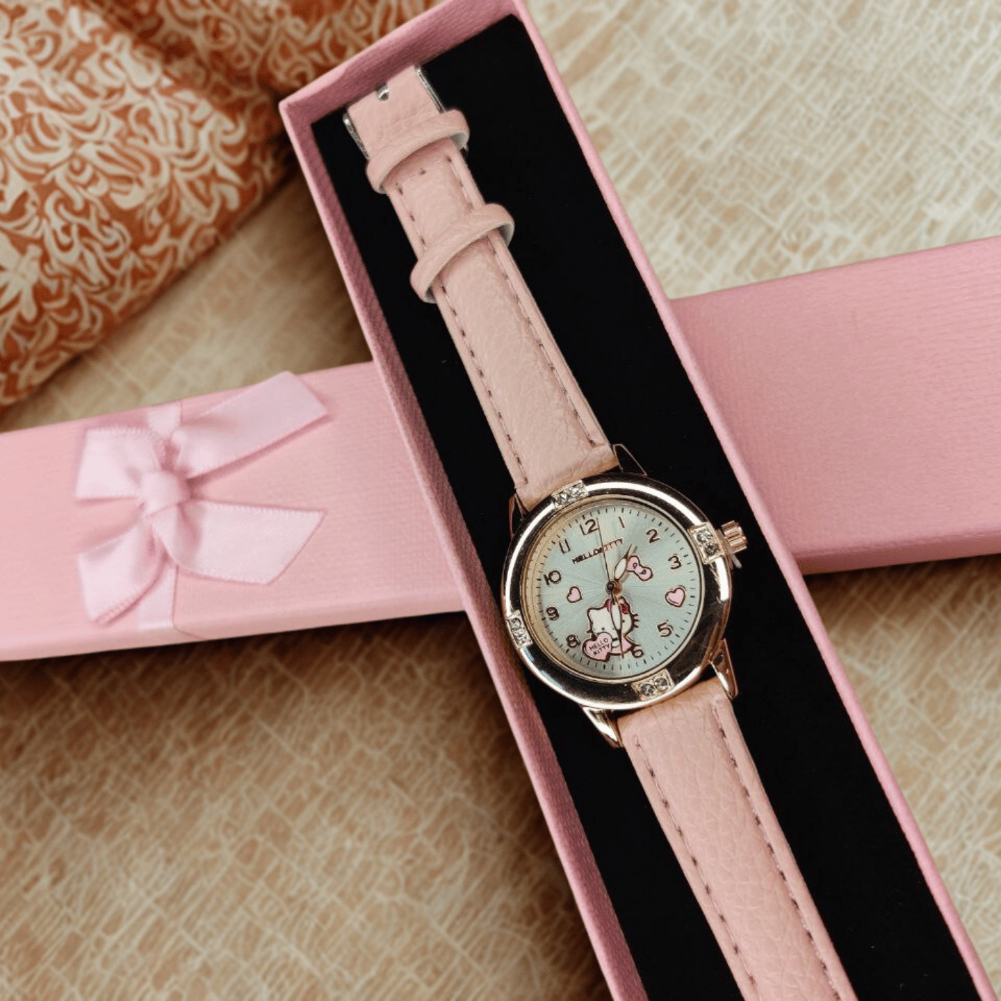 Детски ръчен часовник Hello Kitty - Rose Gold