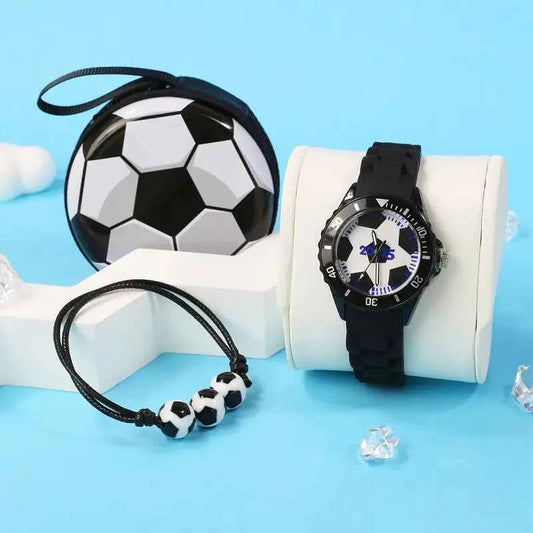 Детски комплект – часовник, гривна и калъф футболна топка