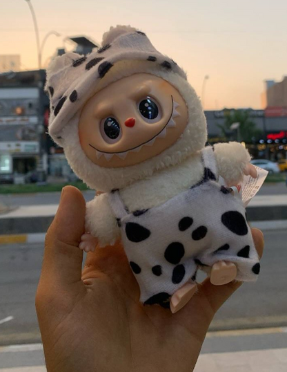 Labubu, готов за подвизи - Далматинец