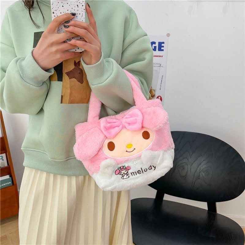 Плюшени чантички със Sanrio герои - Kuromi, My Melody, Cinnamoroll и Pompompurin