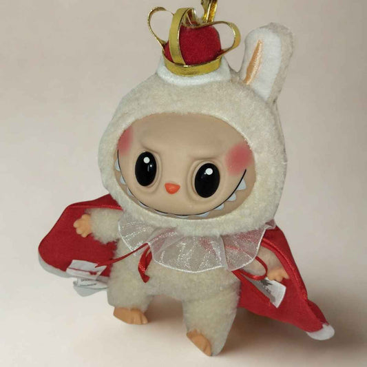 Labubu, готов за Halloween - Крал от приказките