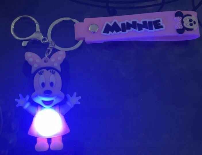 Ключодържател Minnie Mouse със светещ ефект