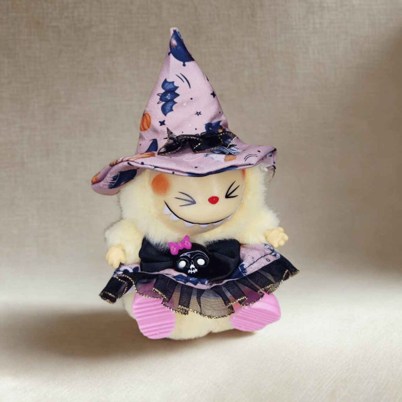 Labubu, готов за Halloween - Магическа отвара