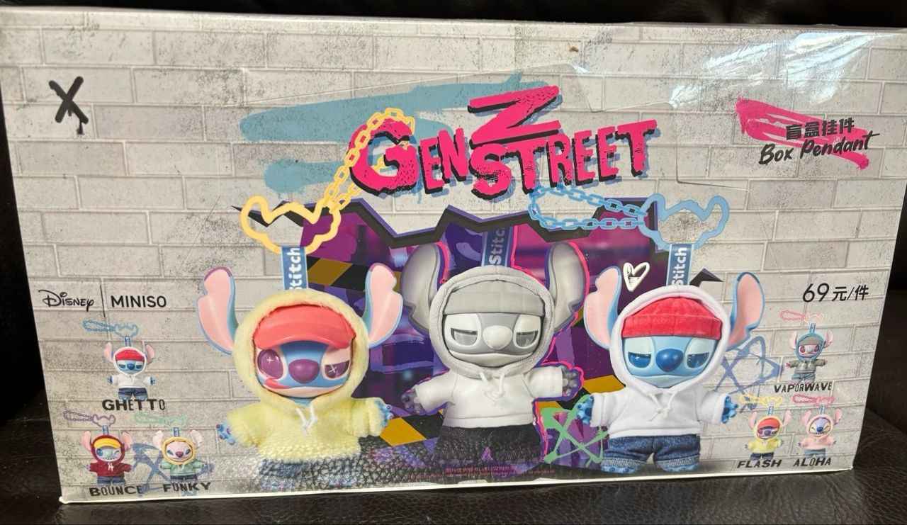 Stitch GEN Z Street – колекционерски фигурки в уличен стил