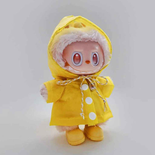 Labubu, готов за есента - Златна есен