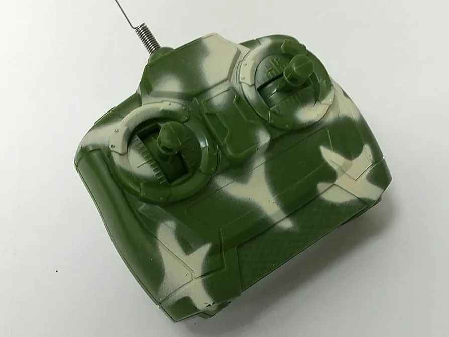 Танк с дистанционно управление