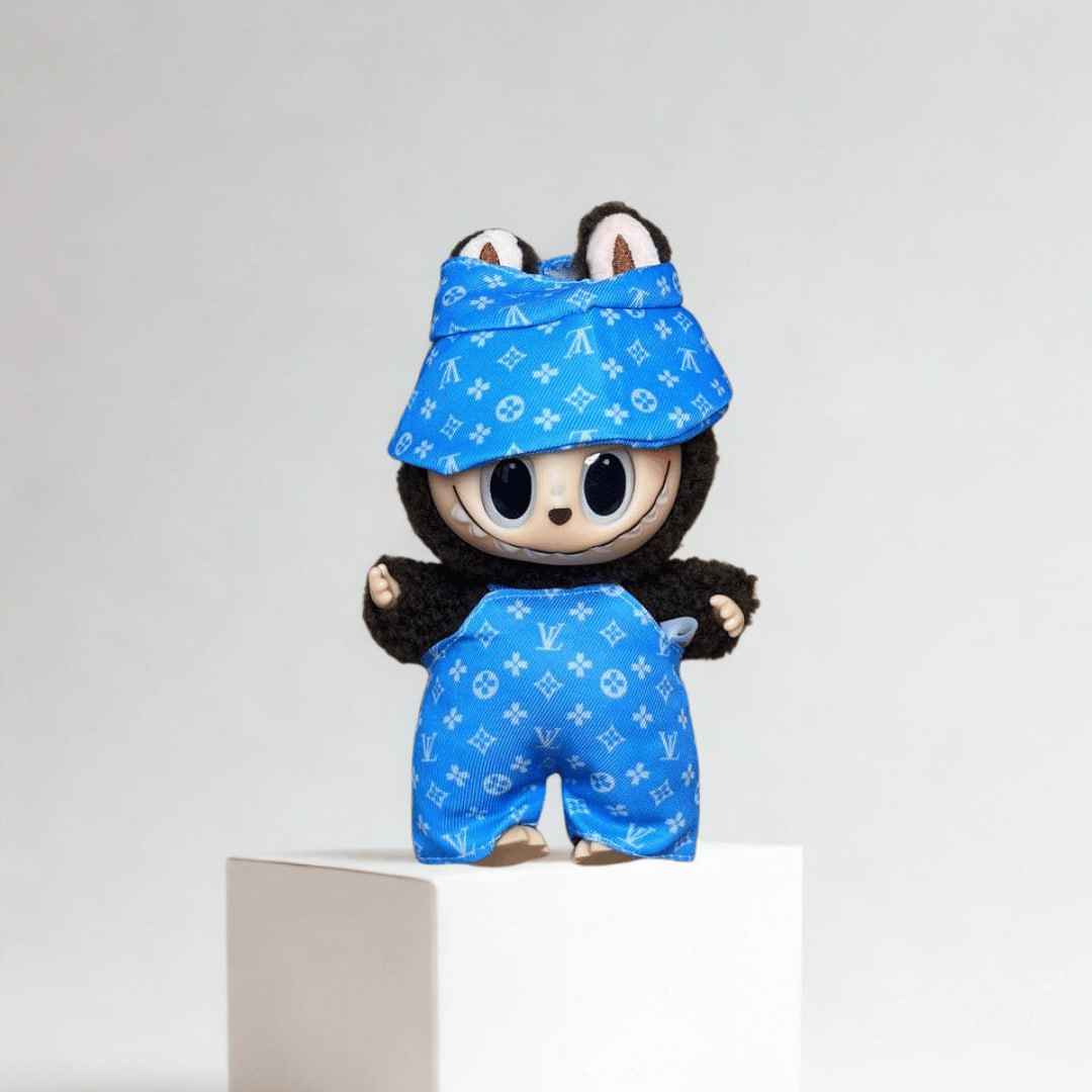 Labubu, готов за подвизи - Облачко