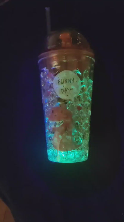 Светеща чаша с динозавър и сламка – Funny Dino Cup