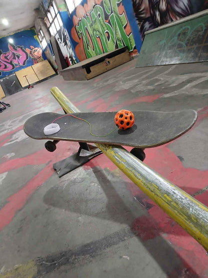 Skyball – комплект 3 бр. суперподскачащи топки с ластик